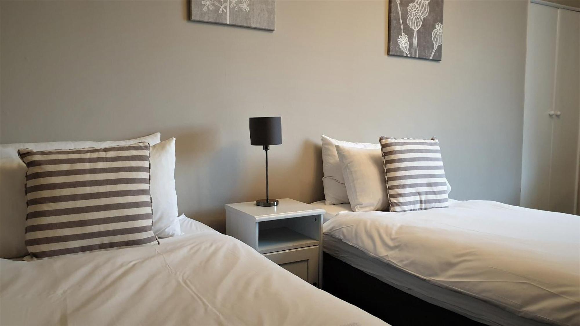Hotel The Grapes Pub Southampton Esterno foto