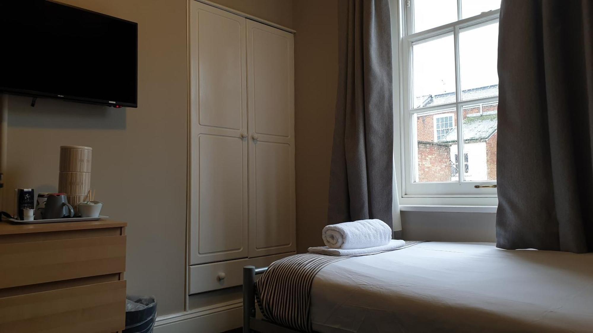Hotel The Grapes Pub Southampton Esterno foto